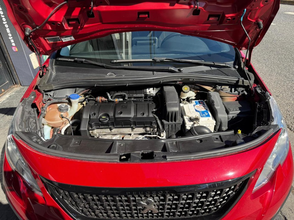 Peugeot 2008 Feline — foto 14
